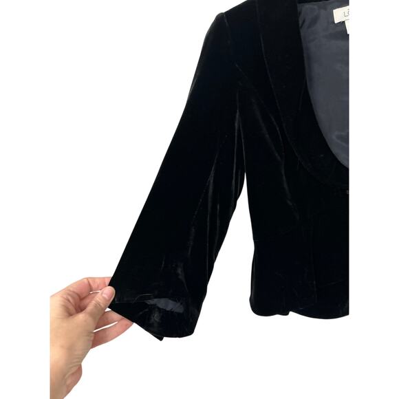 Y2K LOFT Black Velvet Silk Blend Crop Blazer Size 2 Dark Romantic Coquette Indie - Picture 7 of 15